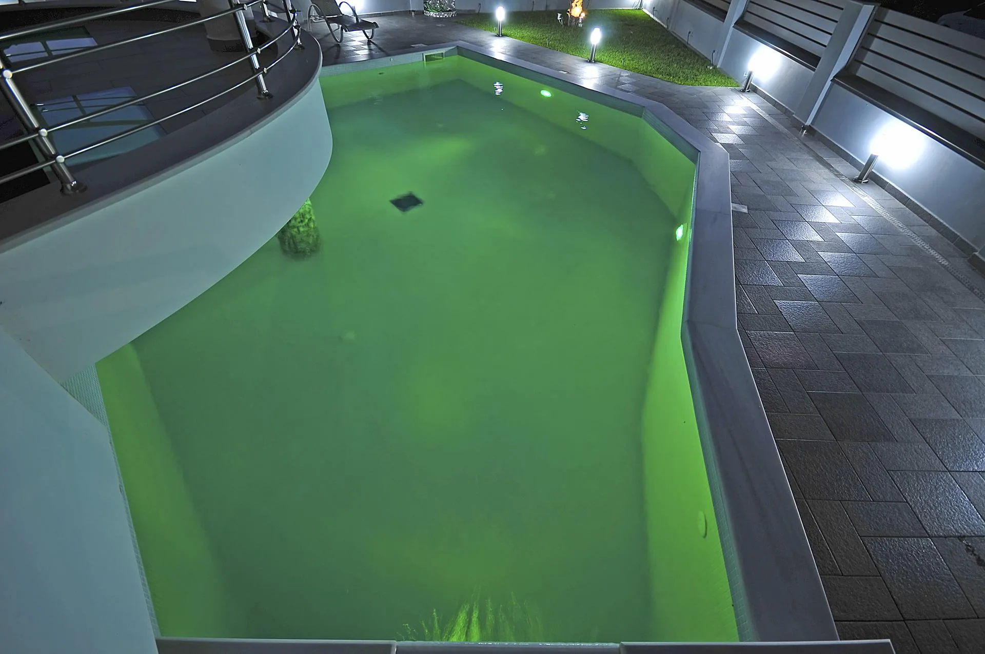 Piscina residenziale - foto 4