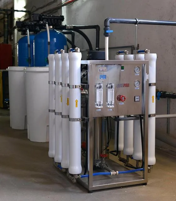 Wasseraufbereitungsanlage mit Enthärtung und Umkehrosmose